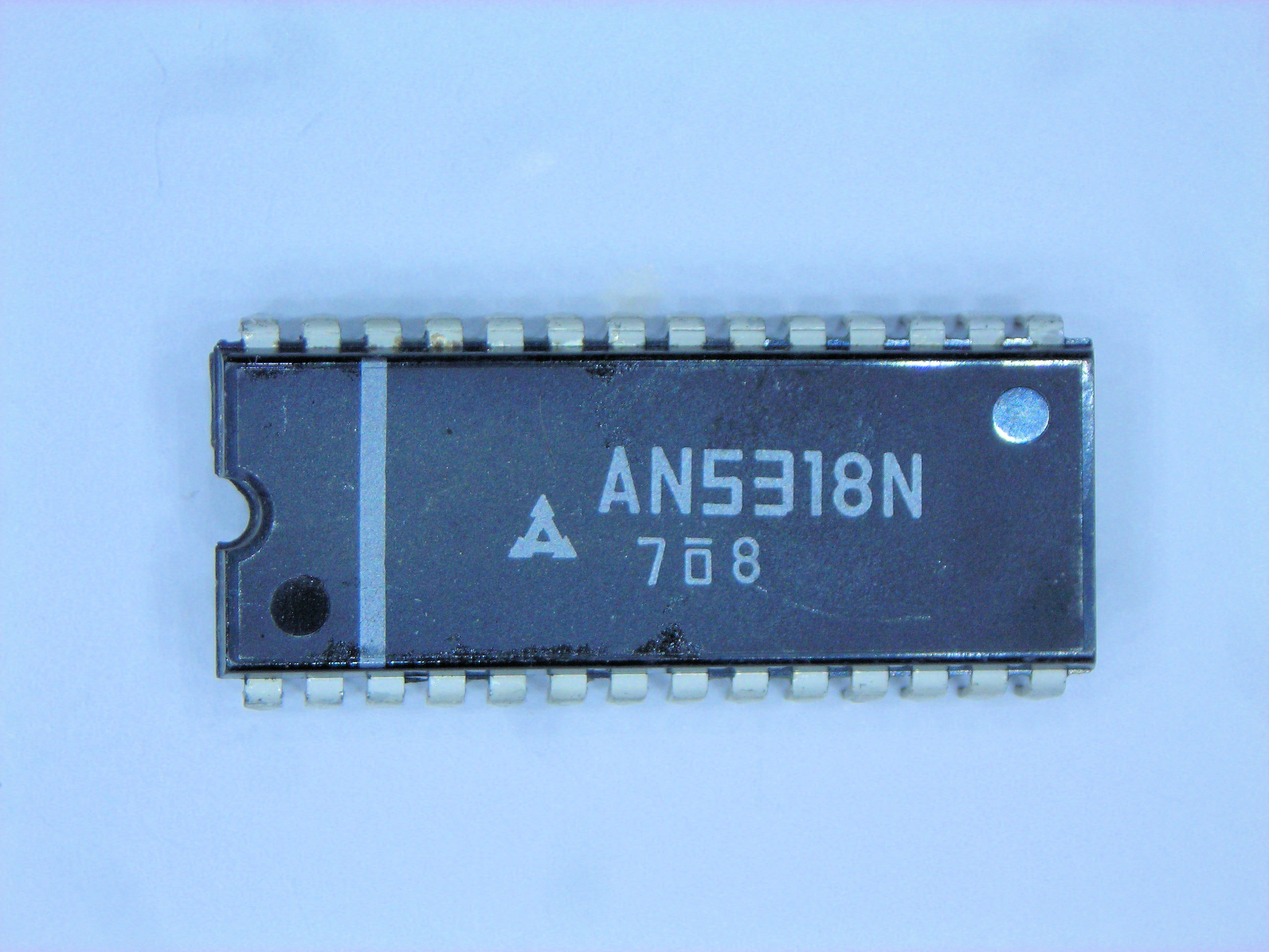 AN5318N  ALT AN5318A*  28P DIP